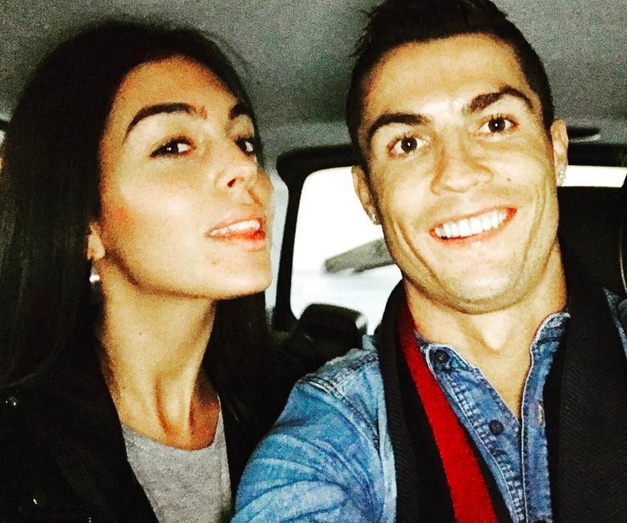 As fotografias ousadas que Georgina apagou das redes sociais