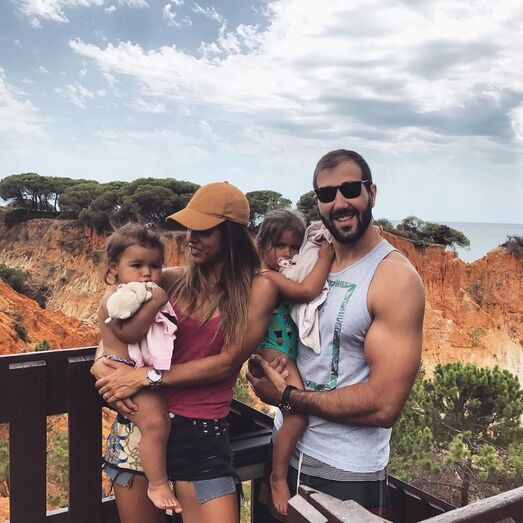 Carolina patrocínio, gonçalo uva, filhas