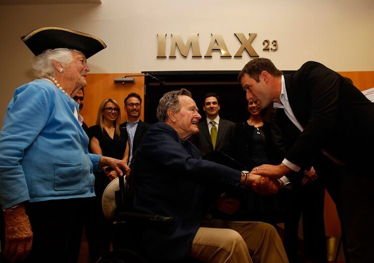 A antiga primeira-dama, Barbara Bush. 