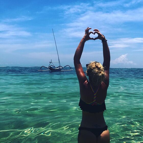 Os verdadeiros motivos da mudança de Katia Aveiro para o Brasil