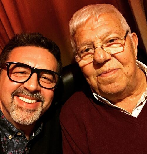 José Carlos Malato ao lado do pai, de 74 anos
