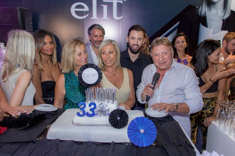 Famosos celebram aniversário do Libertos Club