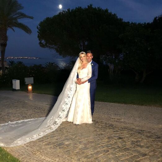 Depois do divóricio com a milionária Athina Oassis, Doda casa-se no Algarve. As primeiras imagens