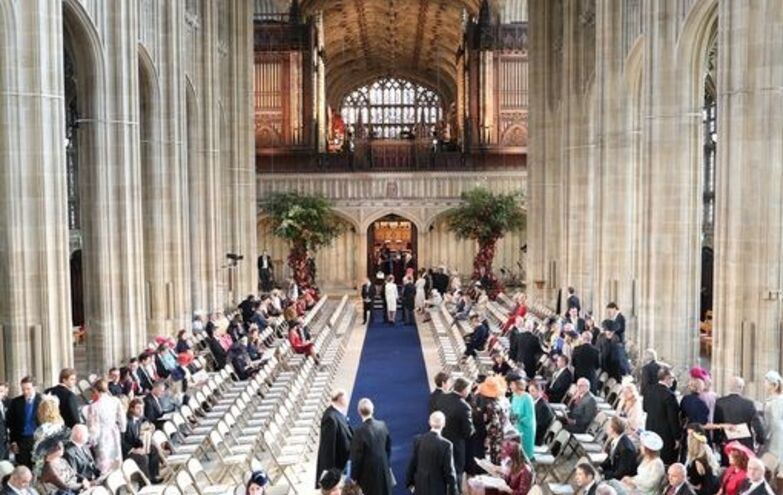 Estas são as primeiras imagens do casamento da princesa Eugenie, a neta da rainha de Inglaterra