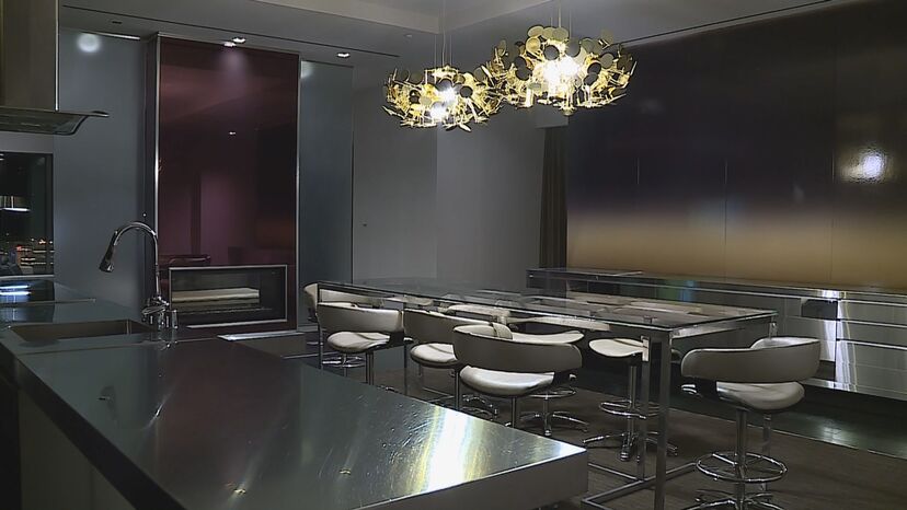 Penthouse da alegada violação em Las Vegas custa 4 mil euros por noite. Todas as imagens 