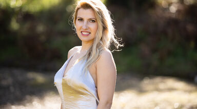 O lado mais sensual da musa eleita pelo agricultor Filipe Camejo