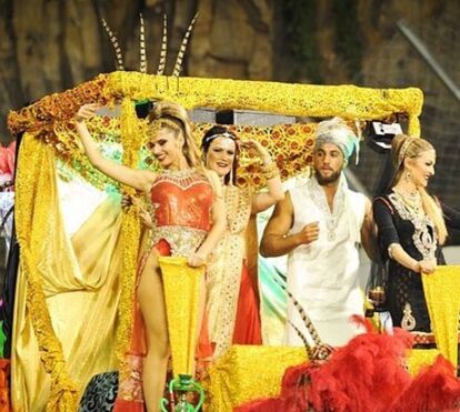 As imagens de Elma Aveiro a desfilar no Carnaval da Madeira