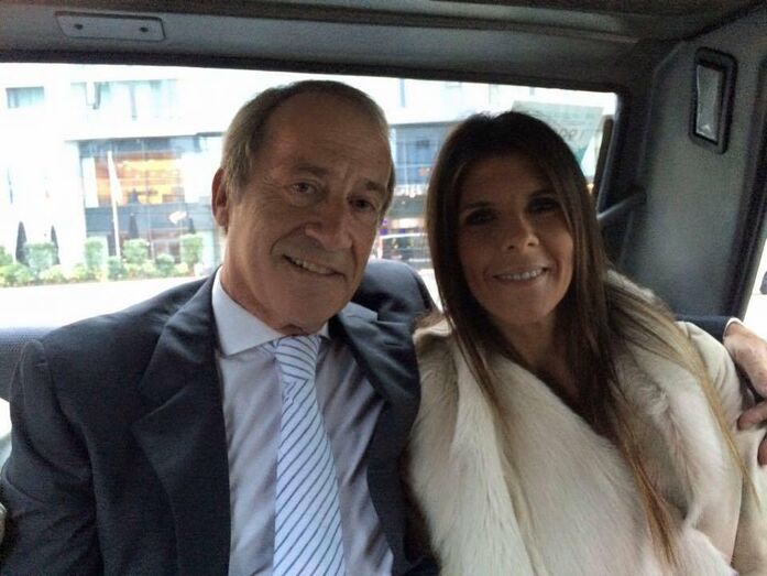 O ex-autarca de Vila Nova de Gaia e Ana Caetano viram a casa passar por uma vistoria da Segurança Social depois de uma denúncia anónima que dava conta de maus tratos contra crianças. Agora o casal quer pagar 2500 euros para quem fornecer pistas sobre o autor da denúncia