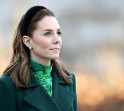 Kate Middleton rouba todos os olhares ao chegar à Irlanda