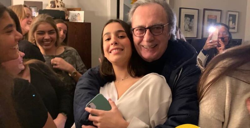 Filha de Carlos Cruz e Raquel Rocheta celebra 18 anos com enorme festa de família
