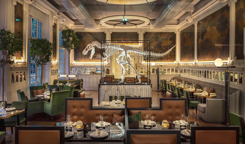 Centros comerciais e restaurantes abrem hoje com novas regras. Veja aqui as restrições